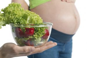 Alimentos que no pueden faltar durante el embarazo