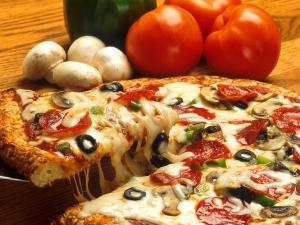 Hacer más saludable una pizza es posible