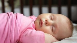 Consejos para mantener seguro a nuestro bebé cuando está durmiendo