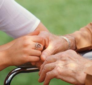 Teleasistencia, &iquest;qu&eacute; es y cu&aacute;les son sus beneficios?